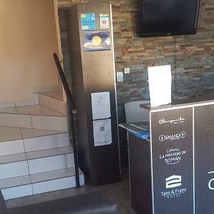 Escaleras de Acceso a Habitaciones